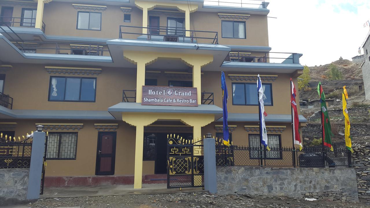 Hotel Grand Shambala Muktināth Buitenkant foto