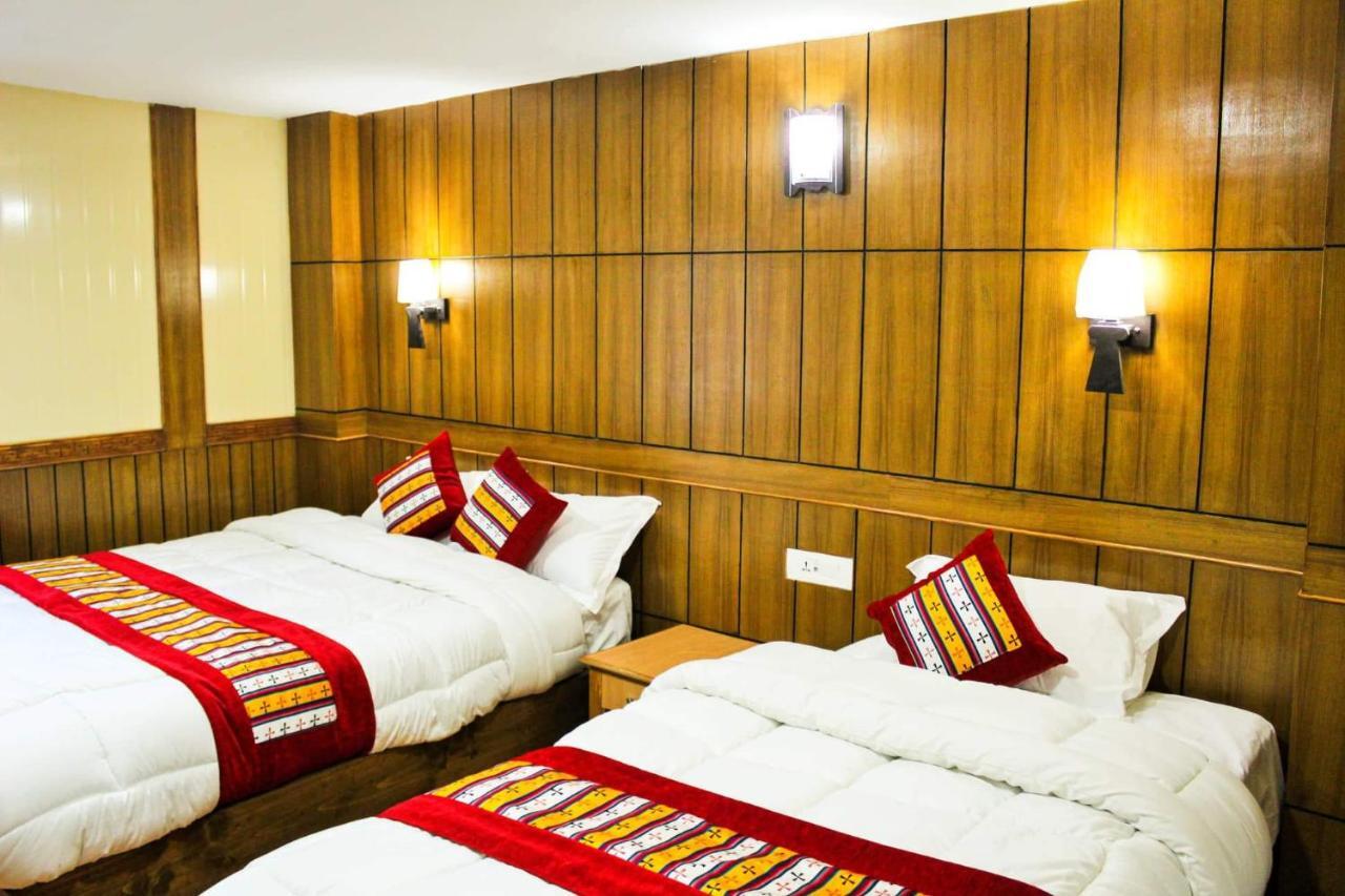 Hotel Grand Shambala Muktināth Buitenkant foto