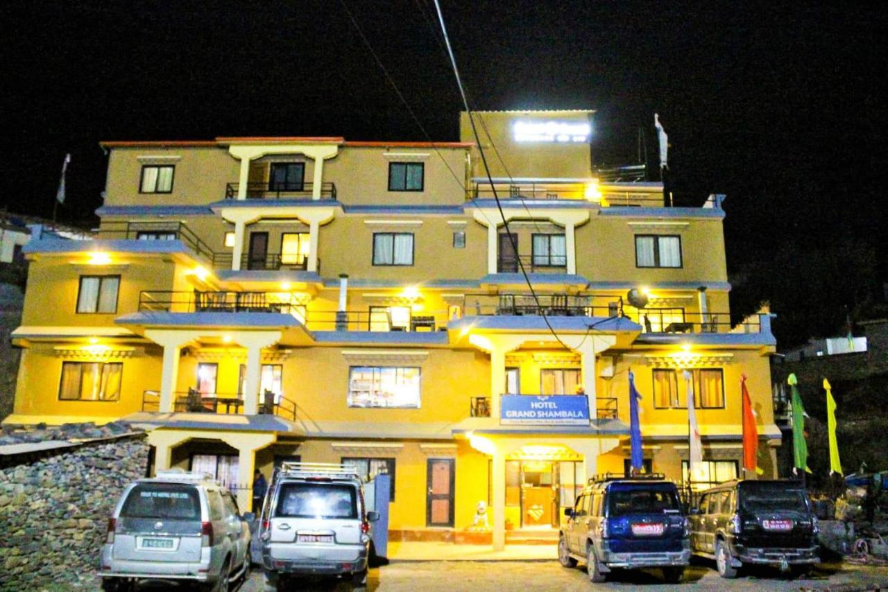 Hotel Grand Shambala Muktināth Buitenkant foto